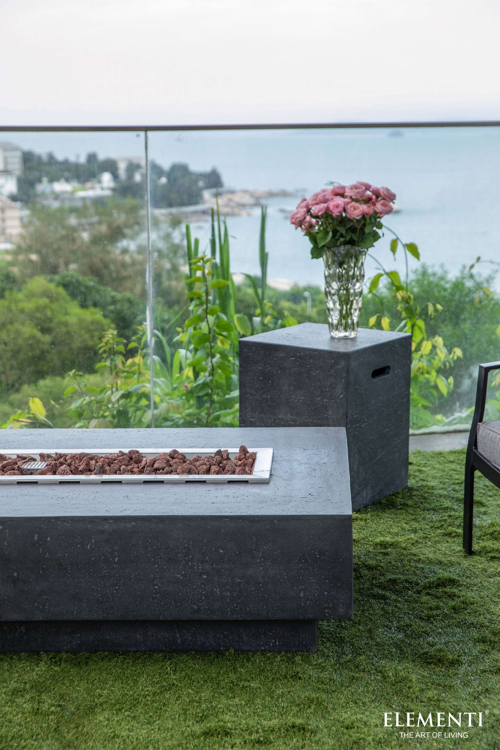 Elementi Hampton Fire Table