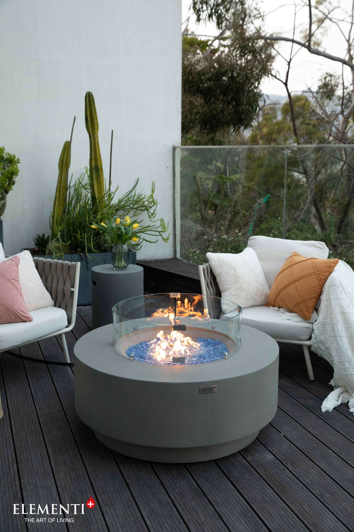Elementi Plus Colosseo Round Concrete Fire Pit Table