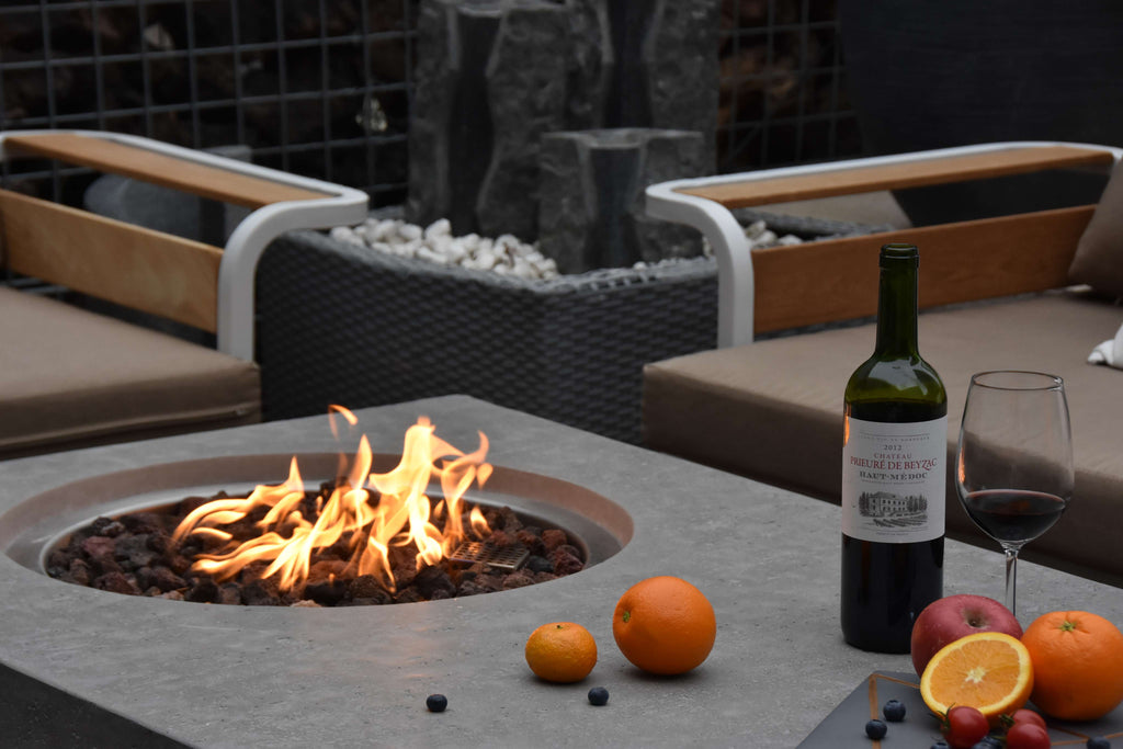 Elementi Metropolis Fire Table