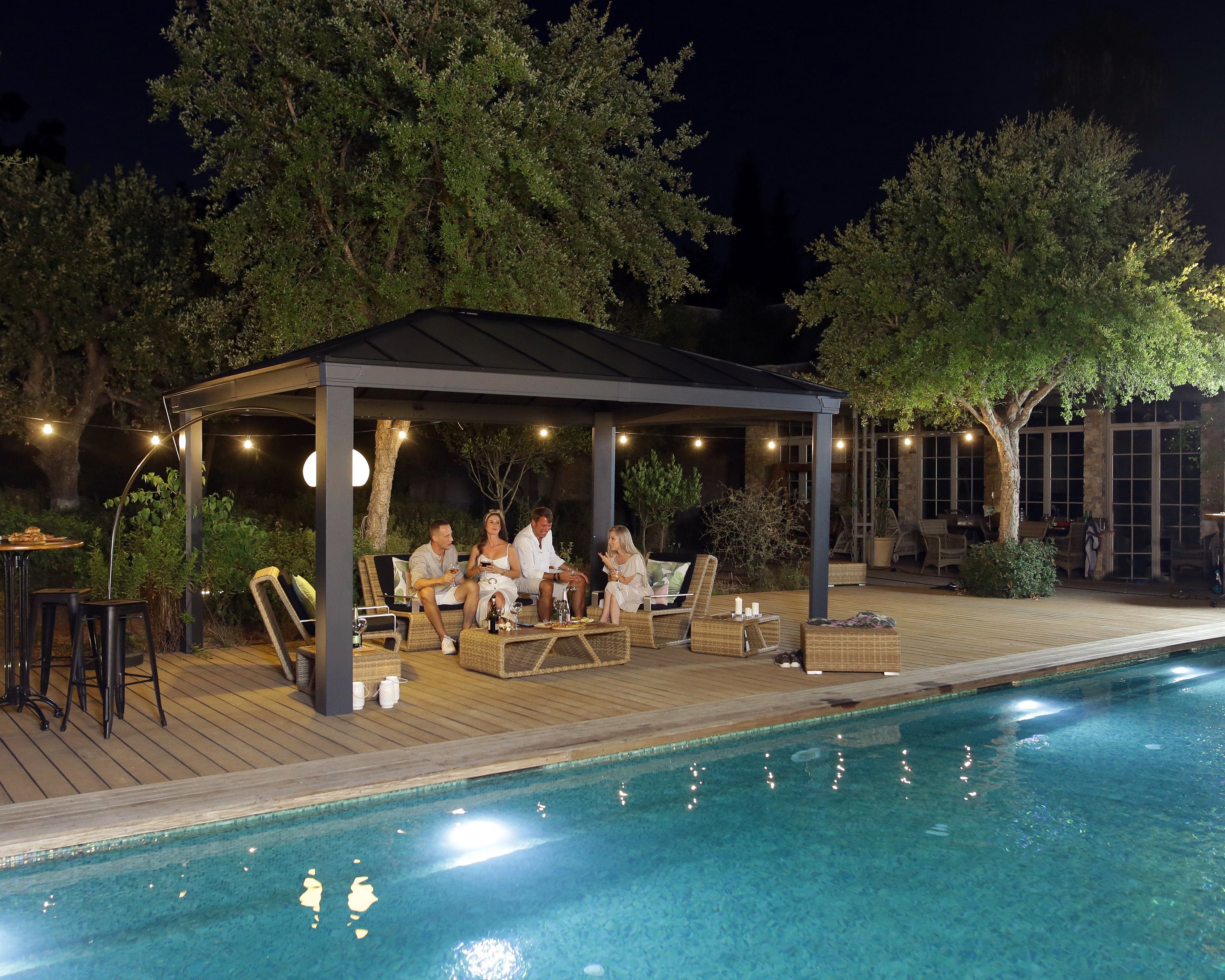 Canopia Dallas 4900 16' x 12' Gazebo