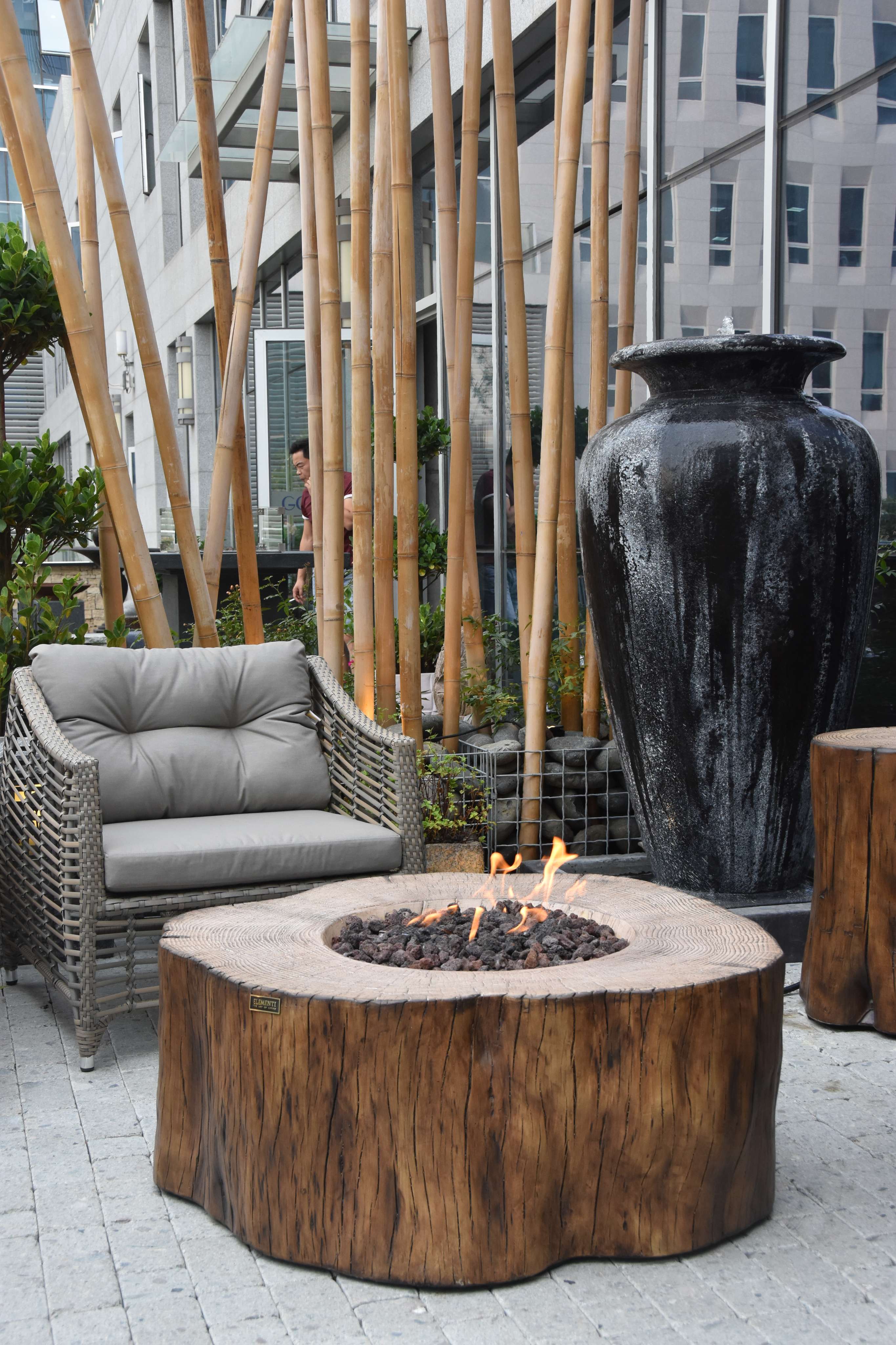 Elementi Manchester Fire Table