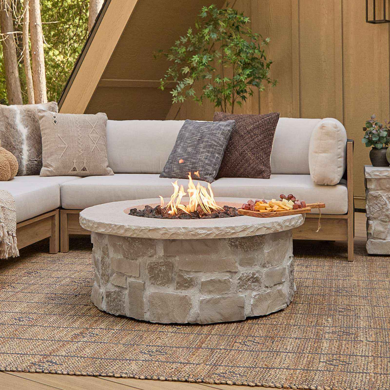 Real Flame Scottsdale 40" Round Propane Fire Pit Table